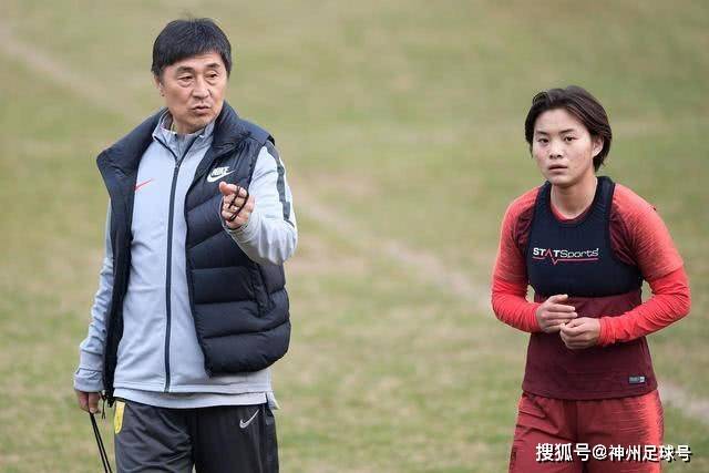 为何海港拿1分也满意？残阵出战临时防线表现抢眼
