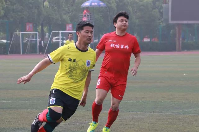 精选足篮专家：英超大师中足彩+10注任九揽503万